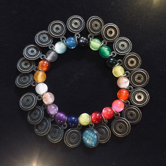 Vintage charm bracelet! - Picture 6 of 7